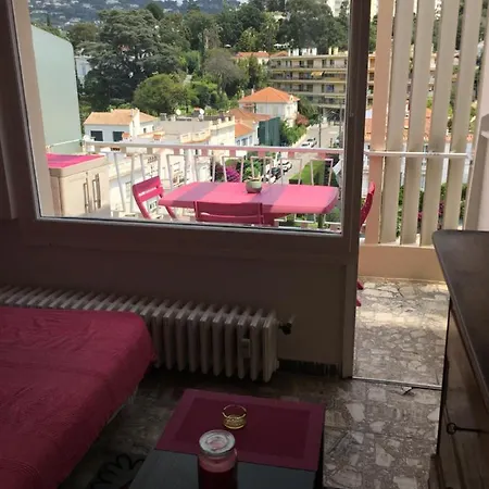 Studio * Cannes